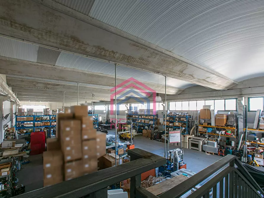 Immagine 28 di Capannone industriale in affitto  in Via Pier Francesco Calvi 13 a Pomezia