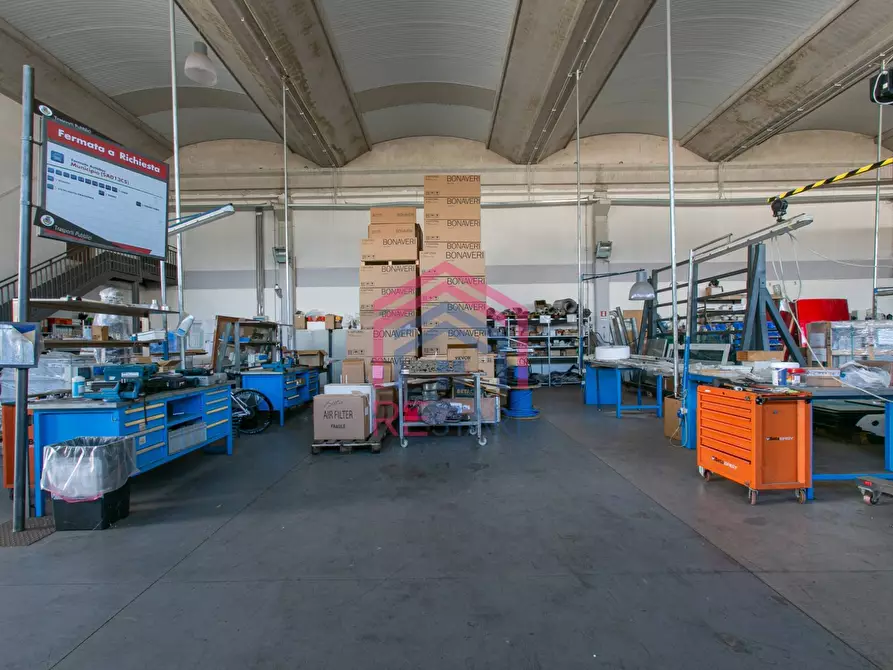 Immagine 33 di Capannone industriale in affitto  in Via Pier Francesco Calvi 13 a Pomezia