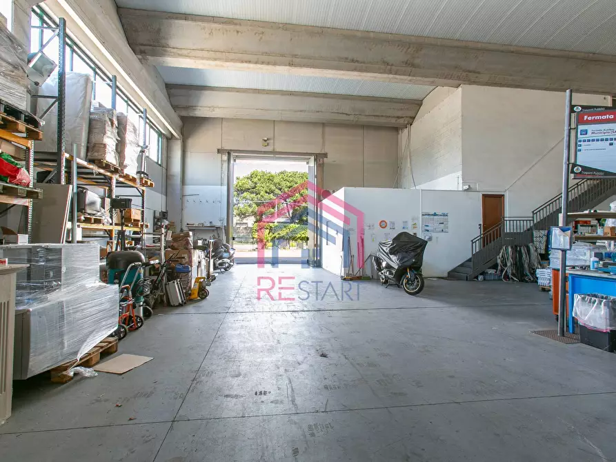 Immagine 34 di Capannone industriale in affitto  in Via Pier Francesco Calvi 13 a Pomezia