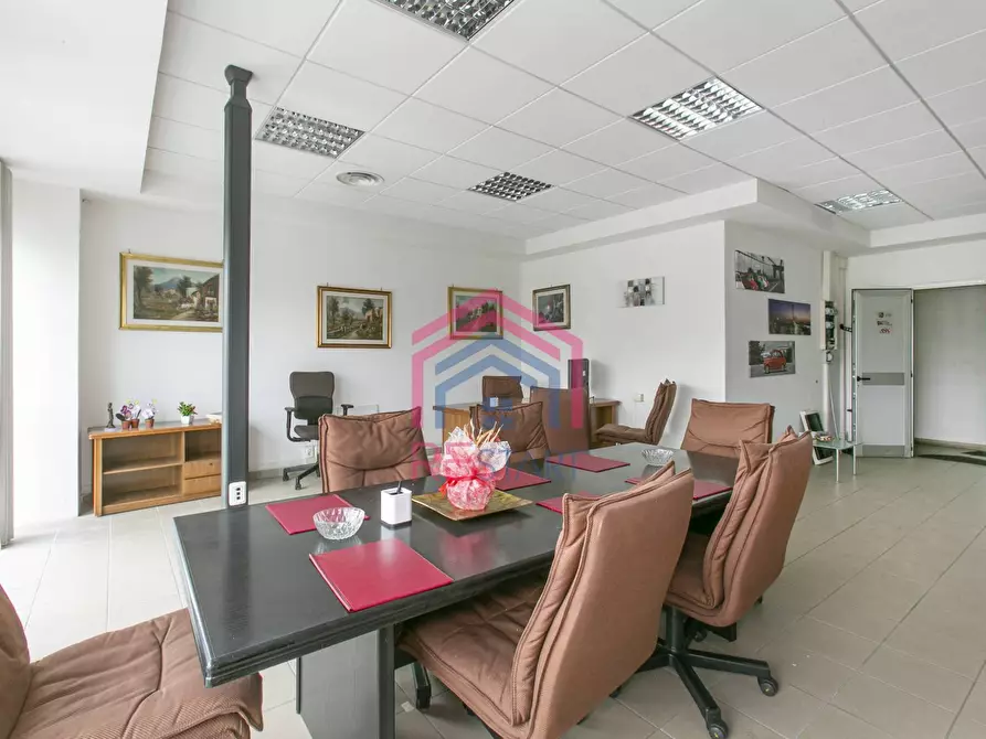 Immagine 10 di Ufficio in affitto  in Pontina Vecchia 29 a Pomezia