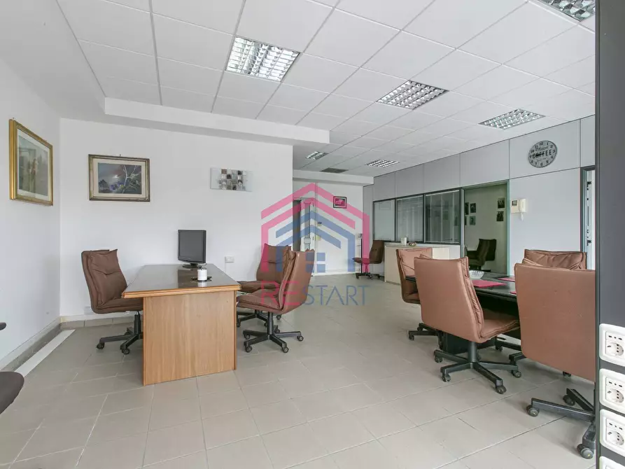 Immagine 14 di Ufficio in affitto  in Pontina Vecchia 29 a Pomezia