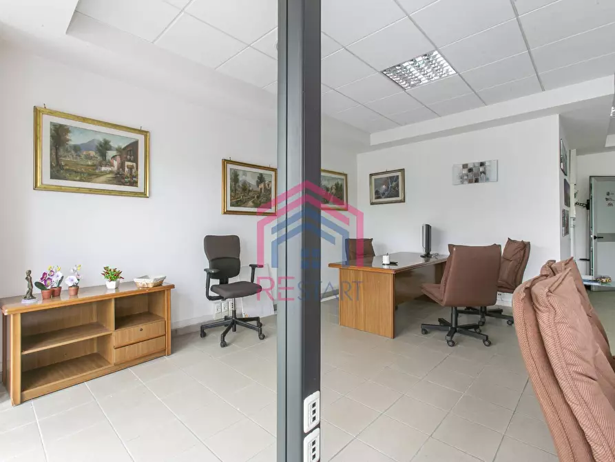 Immagine 15 di Ufficio in affitto  in Pontina Vecchia 29 a Pomezia