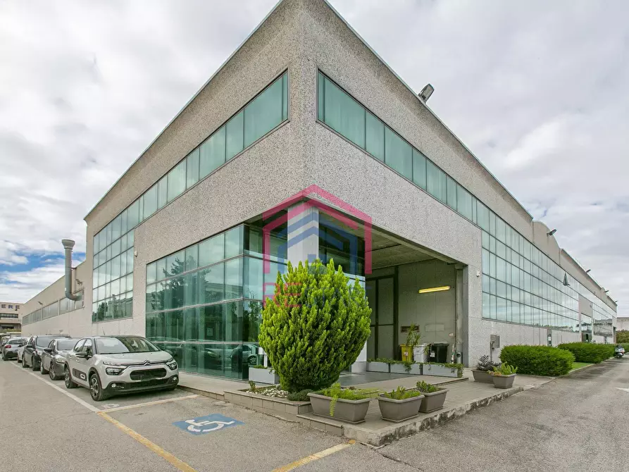 Immagine 2 di Ufficio in affitto  in Pontina Vecchia 29 a Pomezia