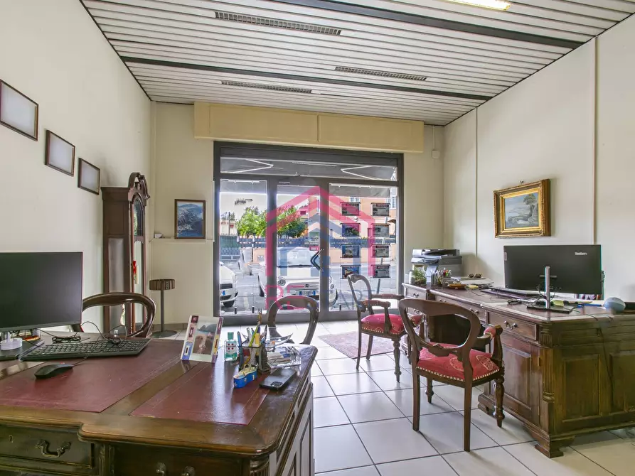 Immagine 9 di Negozio in affitto  in Via Niso 5 a Ardea