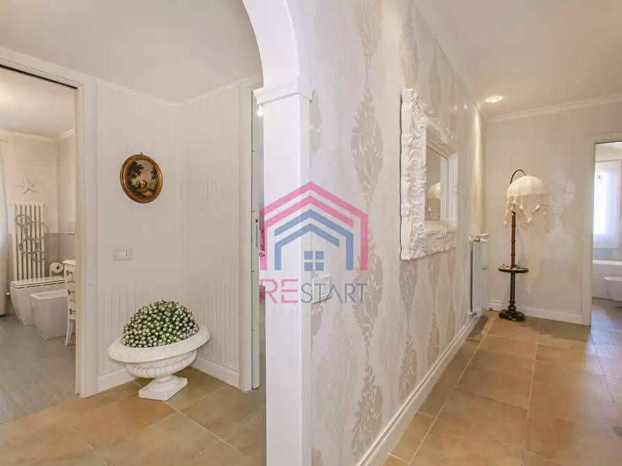 Immagine 14 di Casa semindipendente in vendita  in via cascia 4 a Pomezia