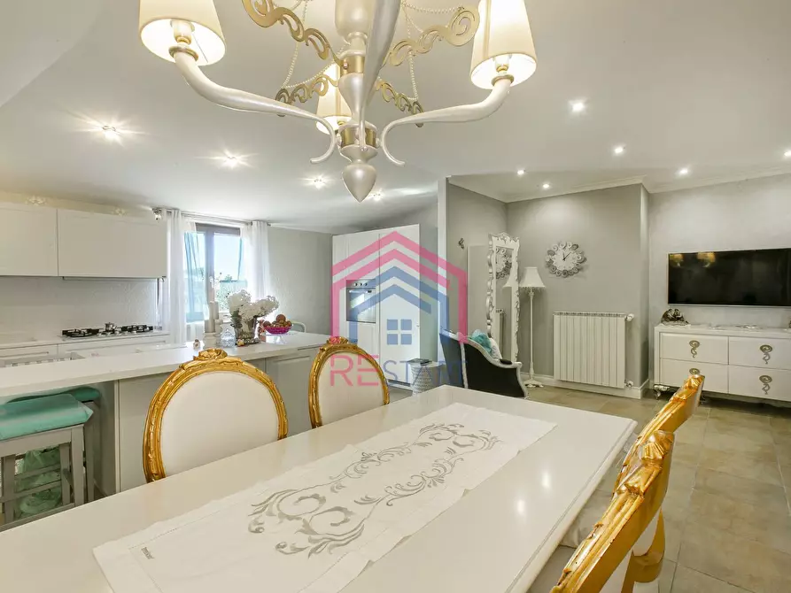 Immagine 10 di Casa semindipendente in vendita  in via cascia 4 a Pomezia