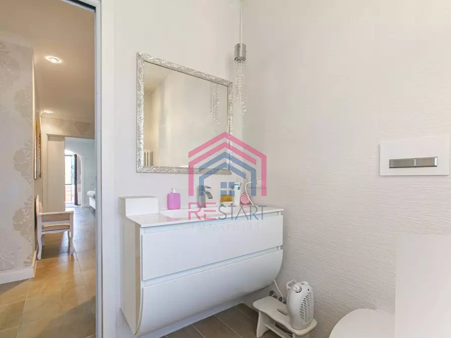 Immagine 21 di Casa semindipendente in vendita  in via cascia 4 a Pomezia