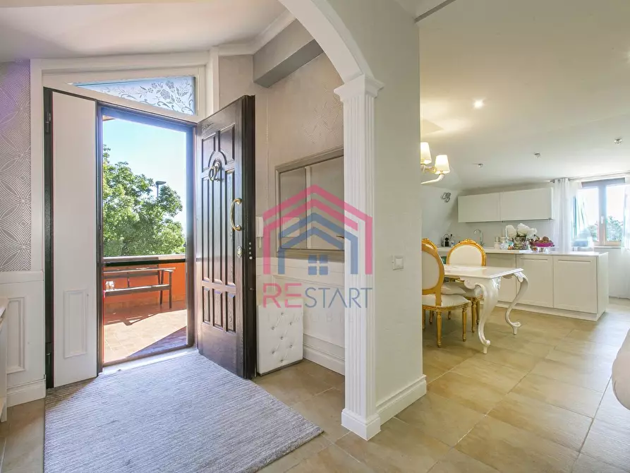 Immagine 5 di Casa semindipendente in vendita  in via cascia 4 a Pomezia