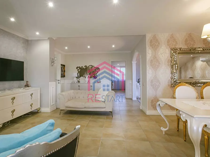 Immagine 6 di Casa semindipendente in vendita  in via cascia 4 a Pomezia