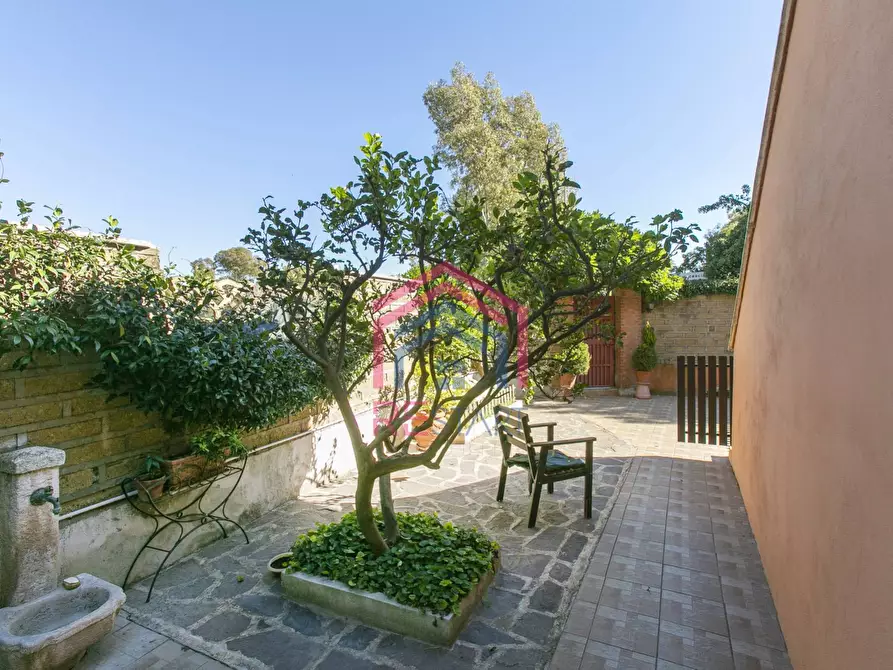 Immagine 30 di Casa semindipendente in vendita  in via cascia 4 a Pomezia