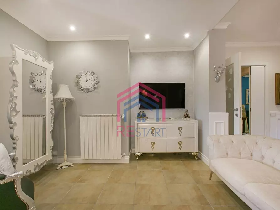 Immagine 12 di Casa semindipendente in vendita  in via cascia 4 a Pomezia