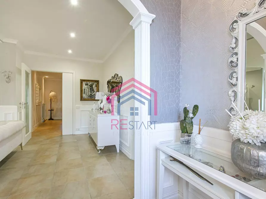 Immagine 4 di Casa semindipendente in vendita  in via cascia 4 a Pomezia