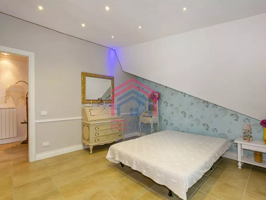 Immagine 19 di Casa semindipendente in vendita  in via cascia 4 a Pomezia