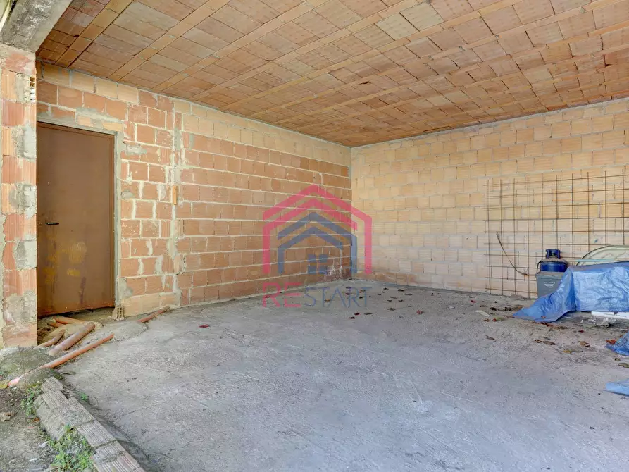 Immagine 18 di Casa semindipendente in vendita  in Via Campobello 50 a Pomezia