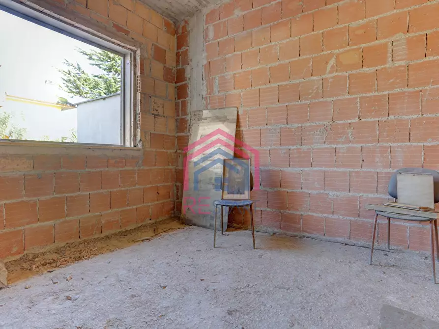 Immagine 22 di Casa semindipendente in vendita  in Via Campobello 50 a Pomezia