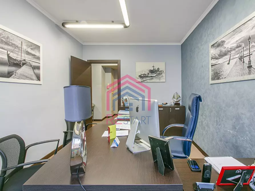Immagine 9 di Ufficio in vendita  in Via del Mare 2D a Pomezia
