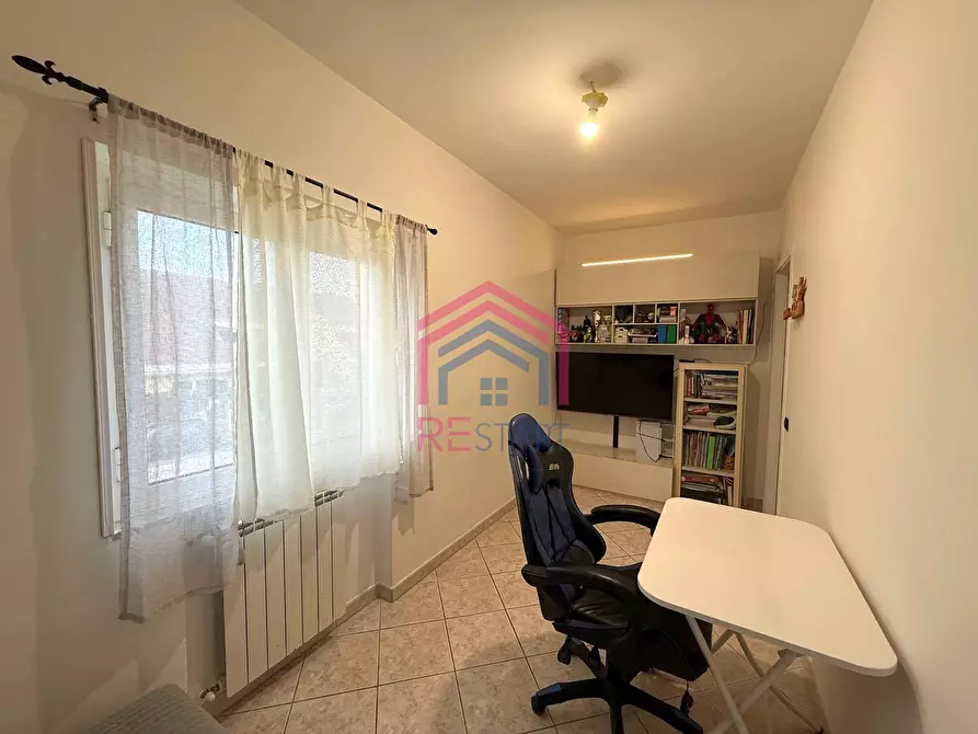 Immagine 11 di Appartamento in vendita  in via amalfi 52 a Pomezia