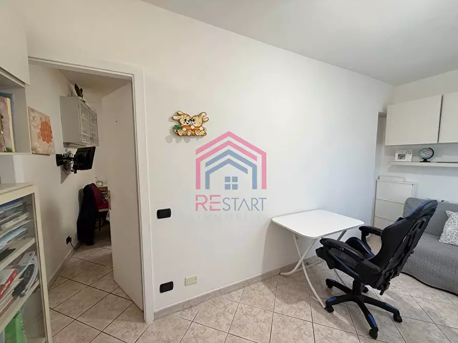 Immagine 14 di Appartamento in vendita  in via amalfi 52 a Pomezia