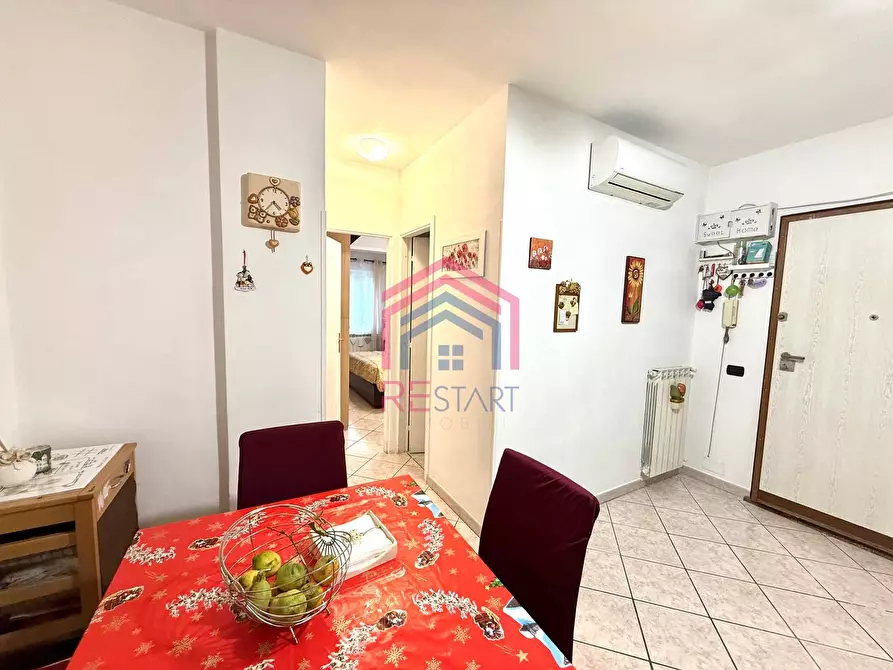 Immagine 6 di Appartamento in vendita  in via amalfi 52 a Pomezia