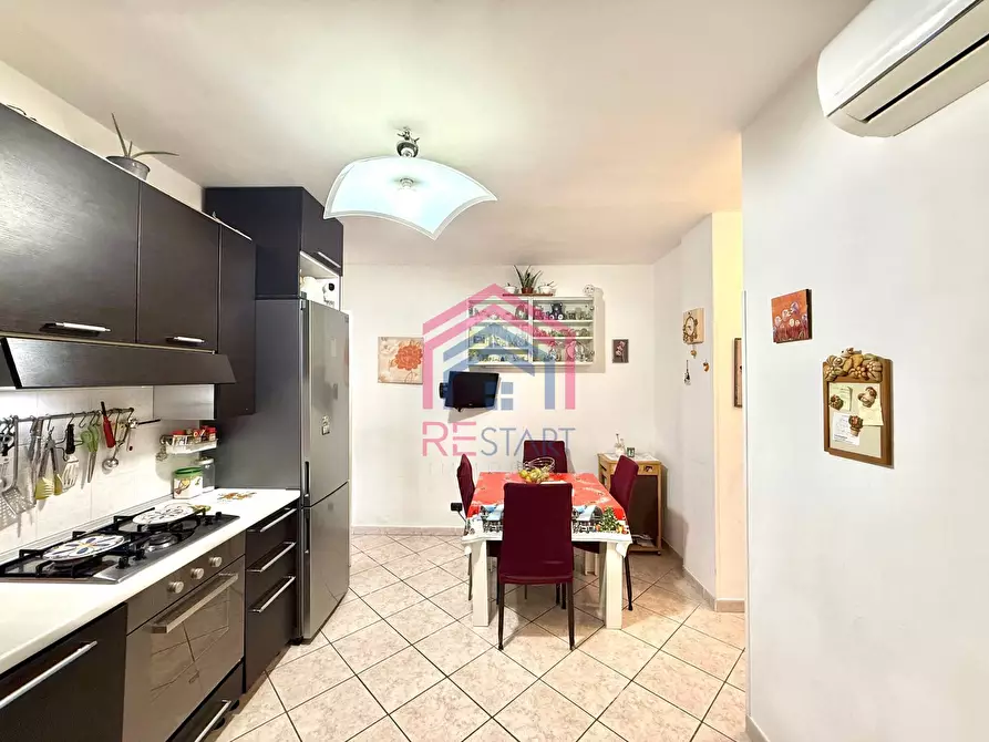 Immagine 2 di Appartamento in vendita  in via amalfi 52 a Pomezia