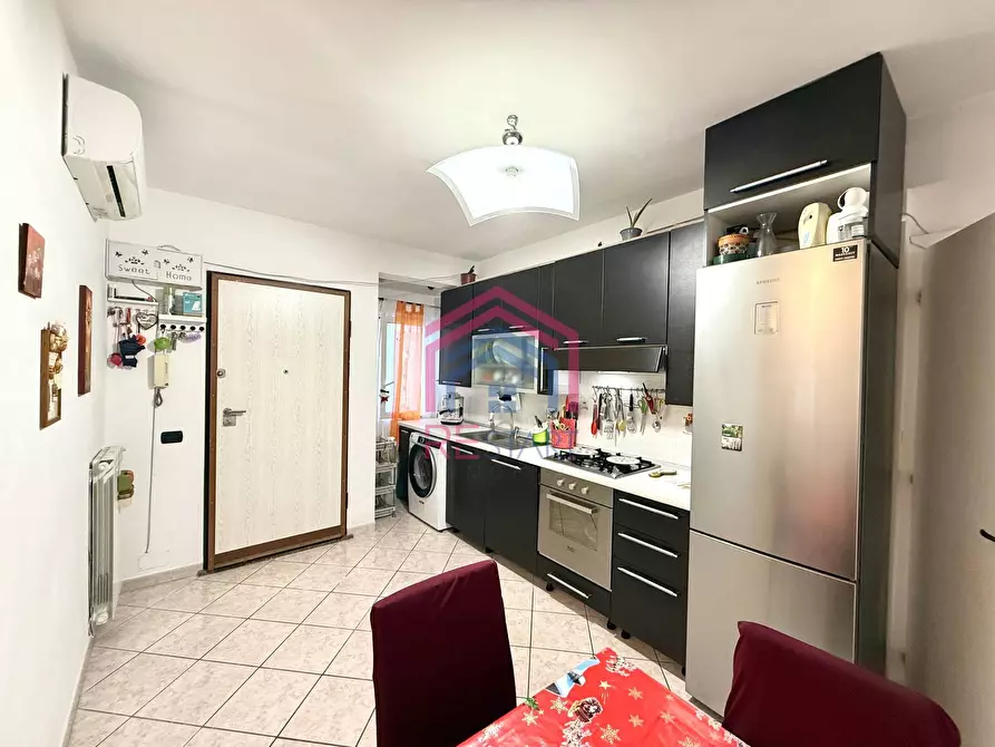 Immagine 5 di Appartamento in vendita  in via amalfi 52 a Pomezia