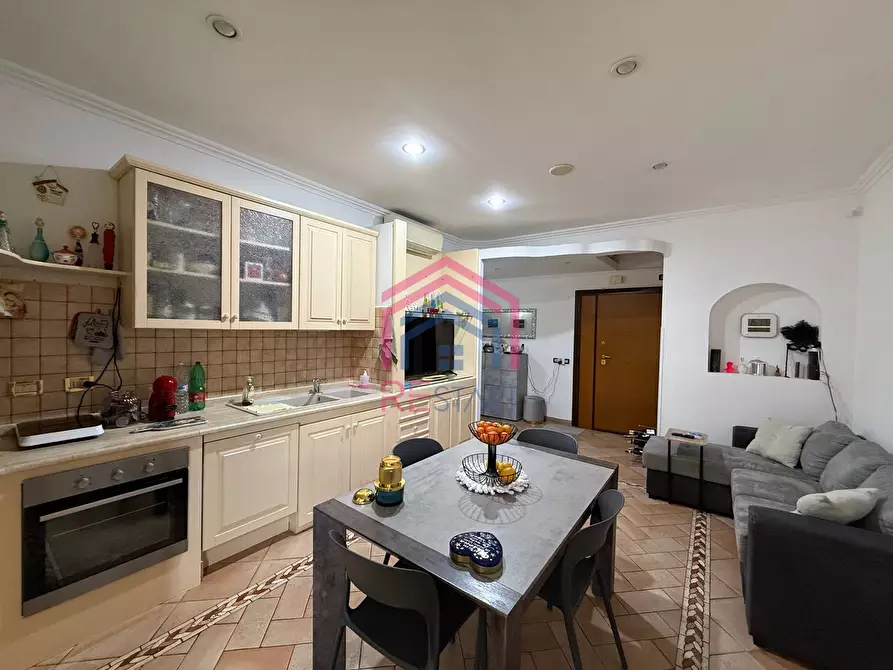 Immagine 4 di Appartamento in vendita  in via Dante Alighieri 60 a Pomezia