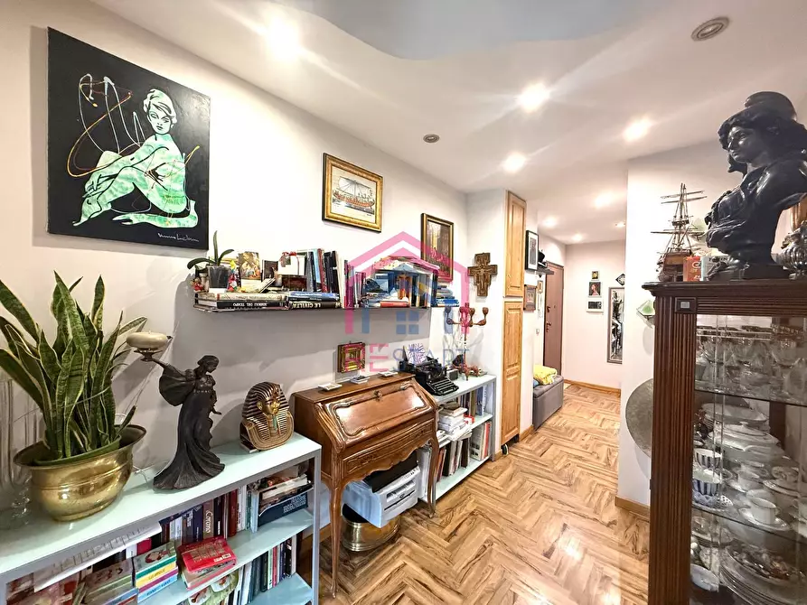 Immagine 15 di Appartamento in vendita  in Via Pier crescenzi 31 a Pomezia