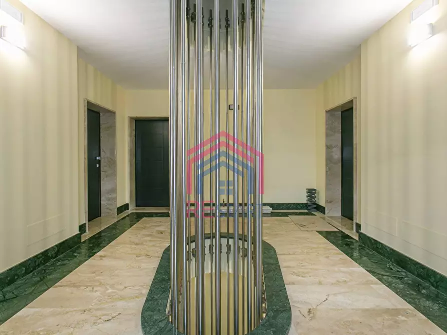 Immagine 10 di Appartamento in vendita  in Via Tiberio a Aprilia