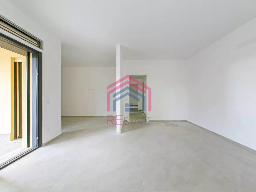 Immagine 18 di Appartamento in vendita  in VIa Tiberio Angolo VIa Aldo Moro a Aprilia