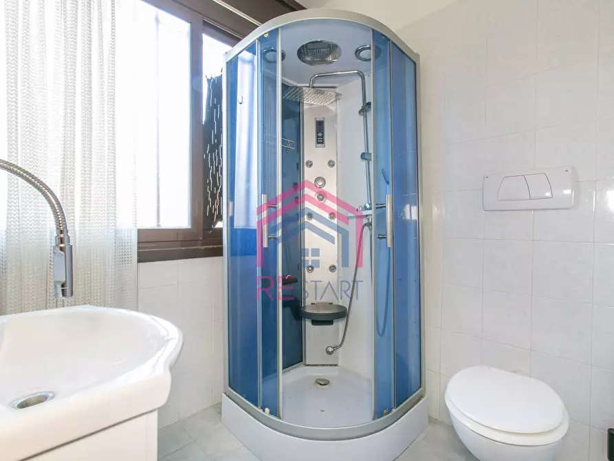 Immagine 13 di Ufficio in affitto  in VIa Bruno Buozzi 9 a Pomezia