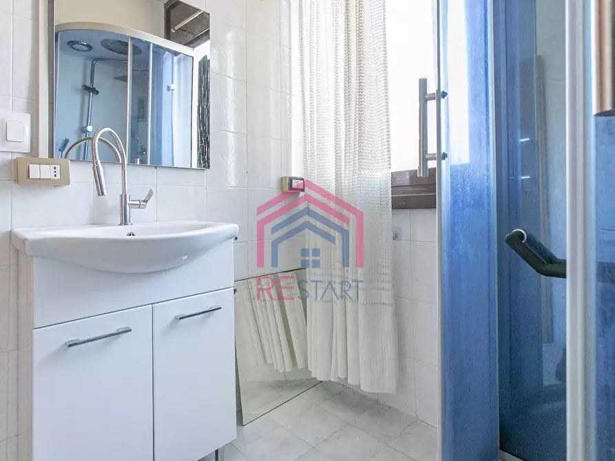 Immagine 15 di Ufficio in affitto  in VIa Bruno Buozzi 9 a Pomezia