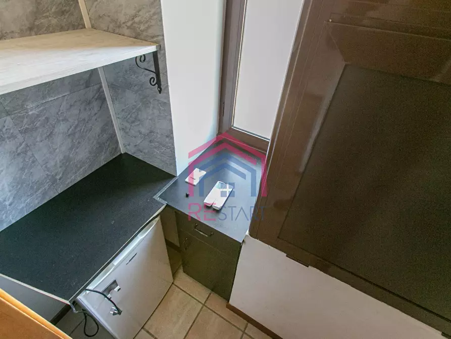 Immagine 18 di Ufficio in affitto  in VIa Bruno Buozzi 9 a Pomezia