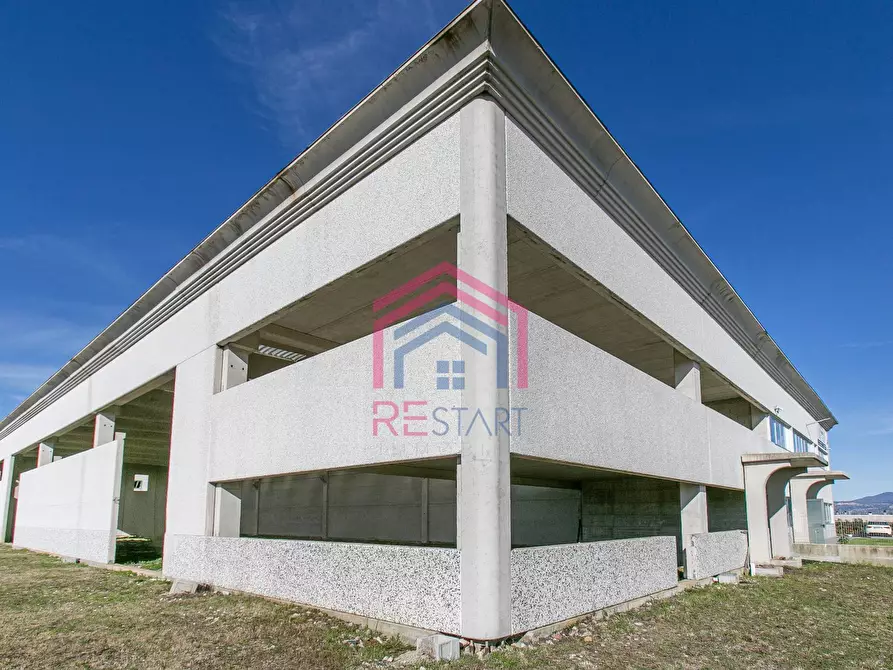 Immagine 3 di Capannone industriale in vendita  in Via della Produzione snc a Aprilia