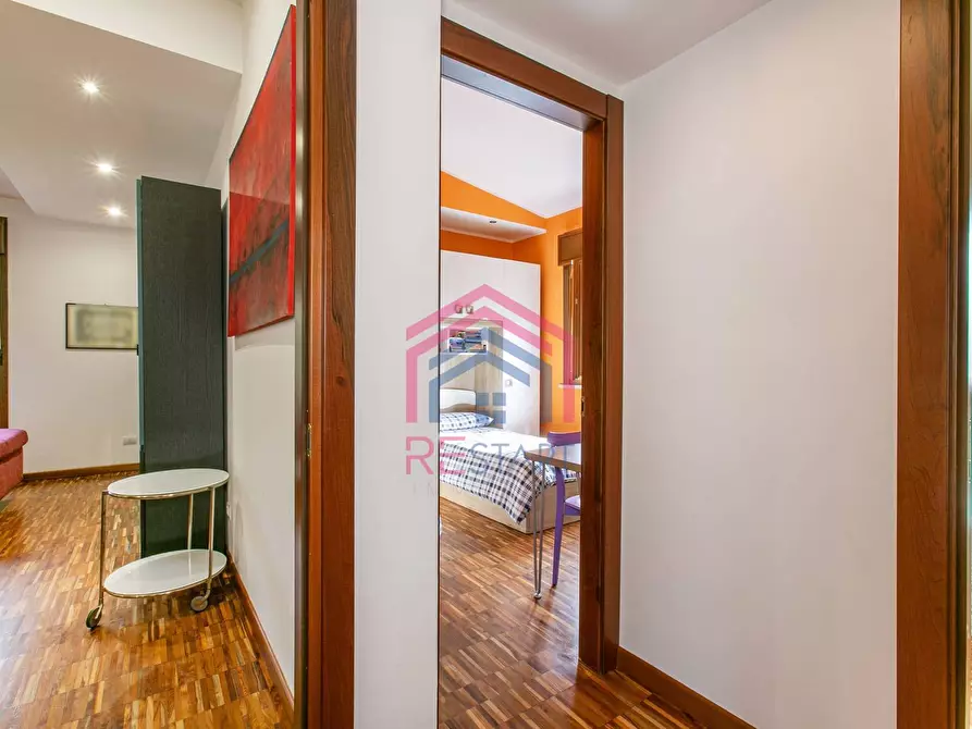 Immagine 14 di Casa semindipendente in vendita  in Viale Priamo 93 a Pomezia