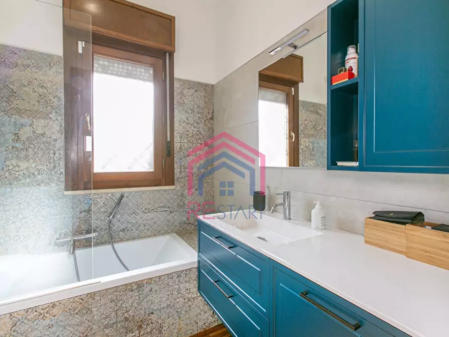 Immagine 20 di Casa semindipendente in vendita  in Viale Priamo 93 a Pomezia