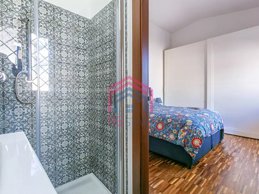 Immagine 29 di Casa semindipendente in vendita  in Viale Priamo 93 a Pomezia