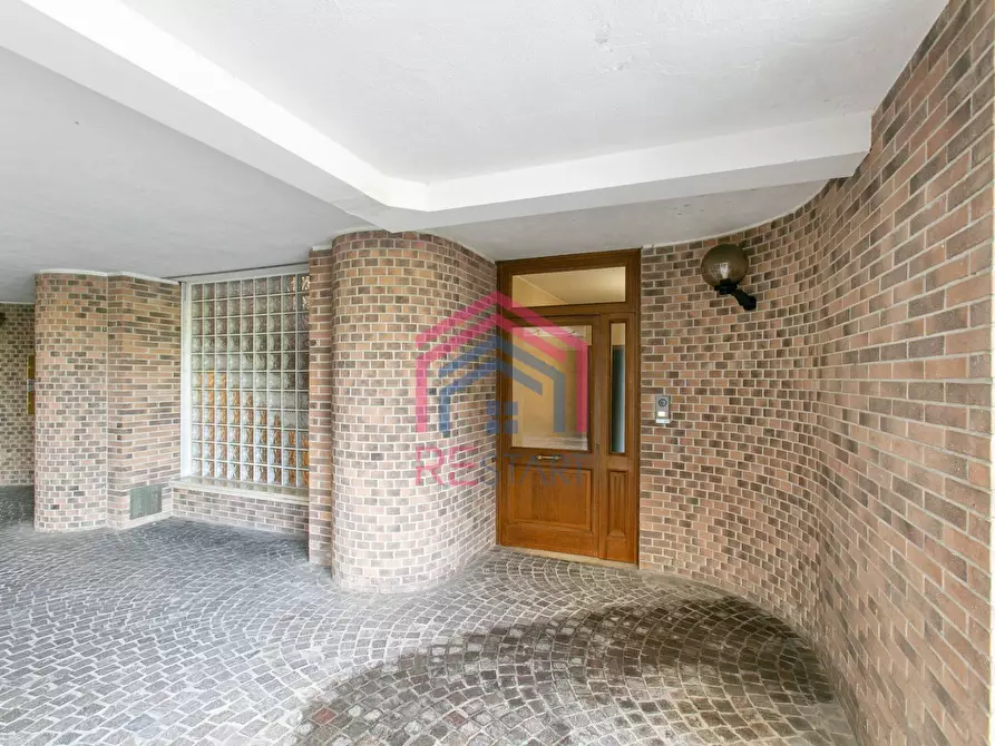 Immagine 19 di Ufficio in affitto  in VIA DEL MARE 89 a Pomezia