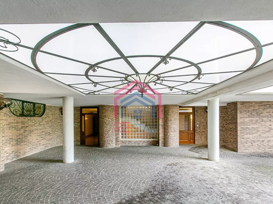 Immagine 20 di Ufficio in affitto  in VIA DEL MARE 89 a Pomezia