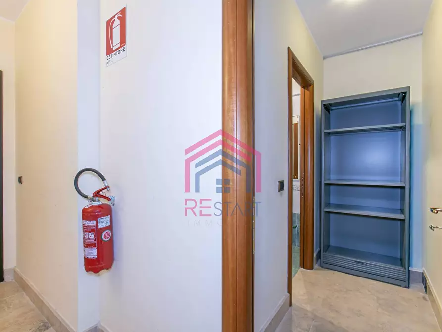 Immagine 5 di Ufficio in affitto  in VIA DEL MARE 89 a Pomezia