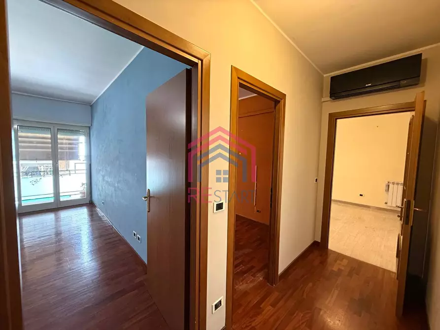 Immagine 7 di Appartamento in vendita  in via Carlo Tenca 24 a Roma