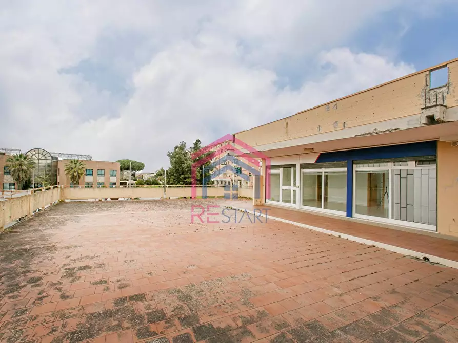 Immagine 24 di Locale commerciale in affitto  in via alcide de gasperi a Aprilia