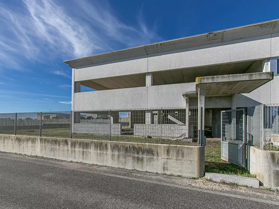 Immagine 33 di Capannone industriale in vendita  in Via della Produzione snc a Aprilia