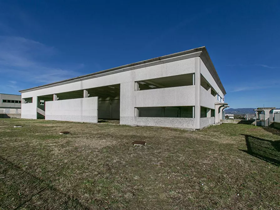 Immagine 1 di Capannone industriale in vendita  in Via della Produzione snc a Aprilia