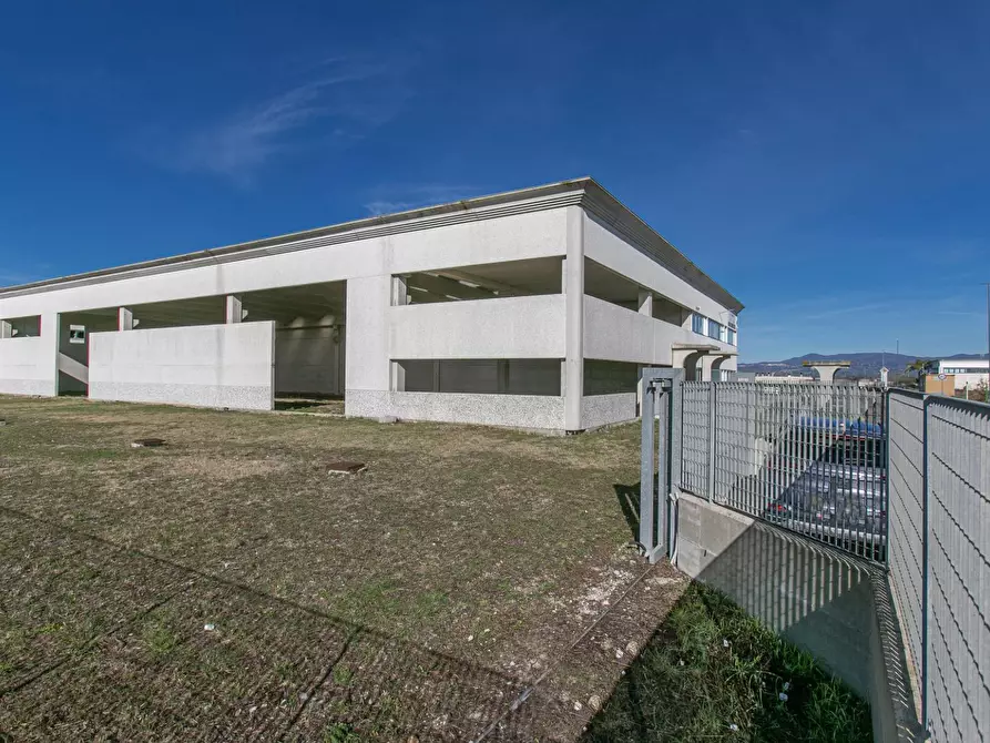 Immagine 35 di Capannone industriale in vendita  in Via della Produzione snc a Aprilia