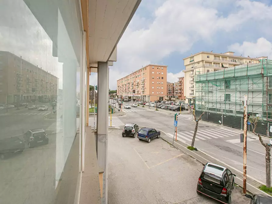 Immagine 12 di Locale commerciale in affitto  in via alcide de gasperi a Aprilia
