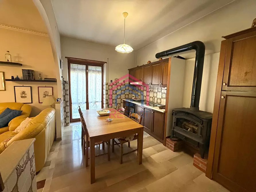 Immagine 8 di Villa in vendita  in via torre pani 13 a Sezze
