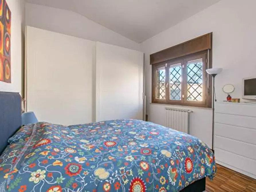 Immagine 20 di Casa semindipendente in vendita  in Viale Priamo 93 a Pomezia