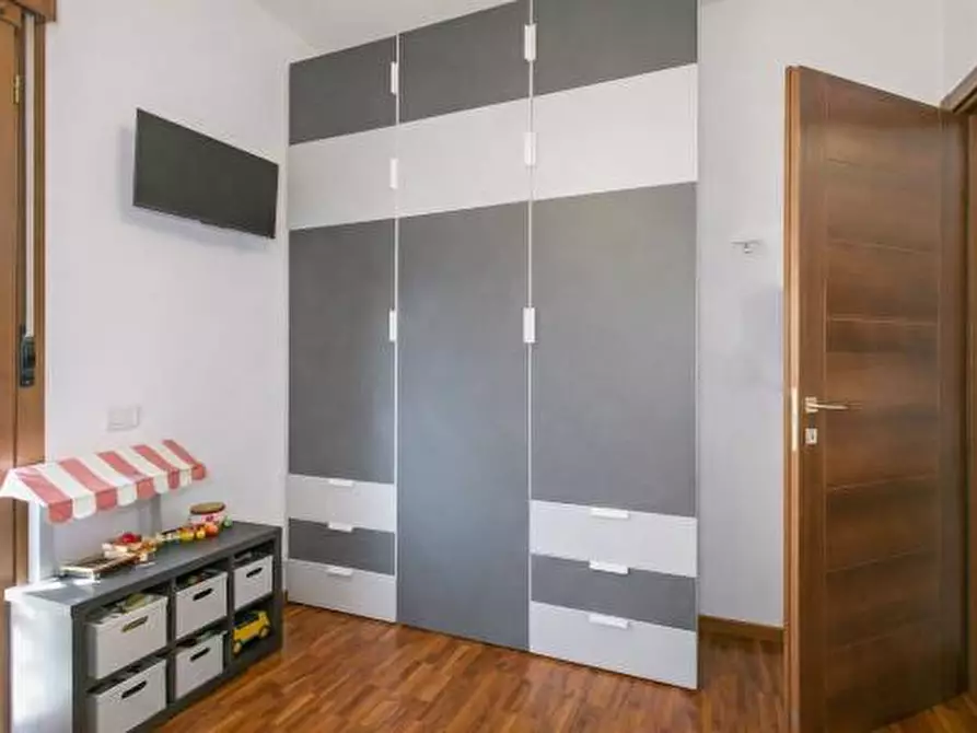 Immagine 24 di Casa semindipendente in vendita  in Viale Priamo 93 a Pomezia