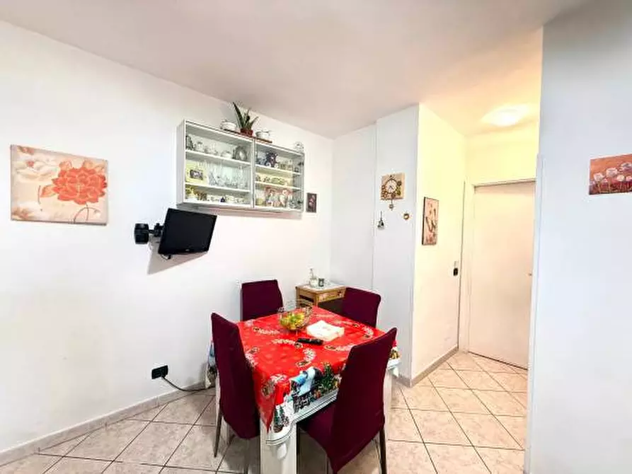 Immagine 2 di Appartamento in vendita  in via amalfi 52 a Pomezia