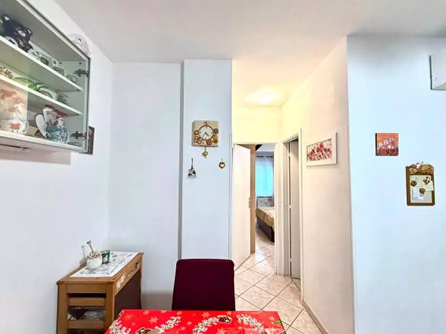 Immagine 5 di Appartamento in vendita  in via amalfi 52 a Pomezia
